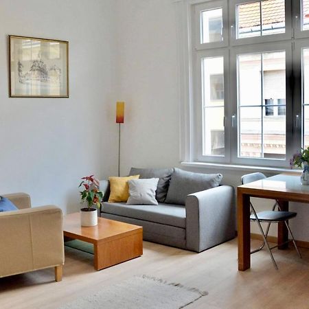 בודפשט Nick'S Apartment-Spacious, Central And Quiet, By Margit Bridge מראה חיצוני תמונה