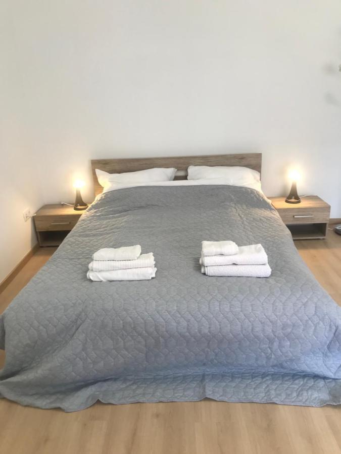 בודפשט Nick'S Apartment-Spacious, Central And Quiet, By Margit Bridge מראה חיצוני תמונה